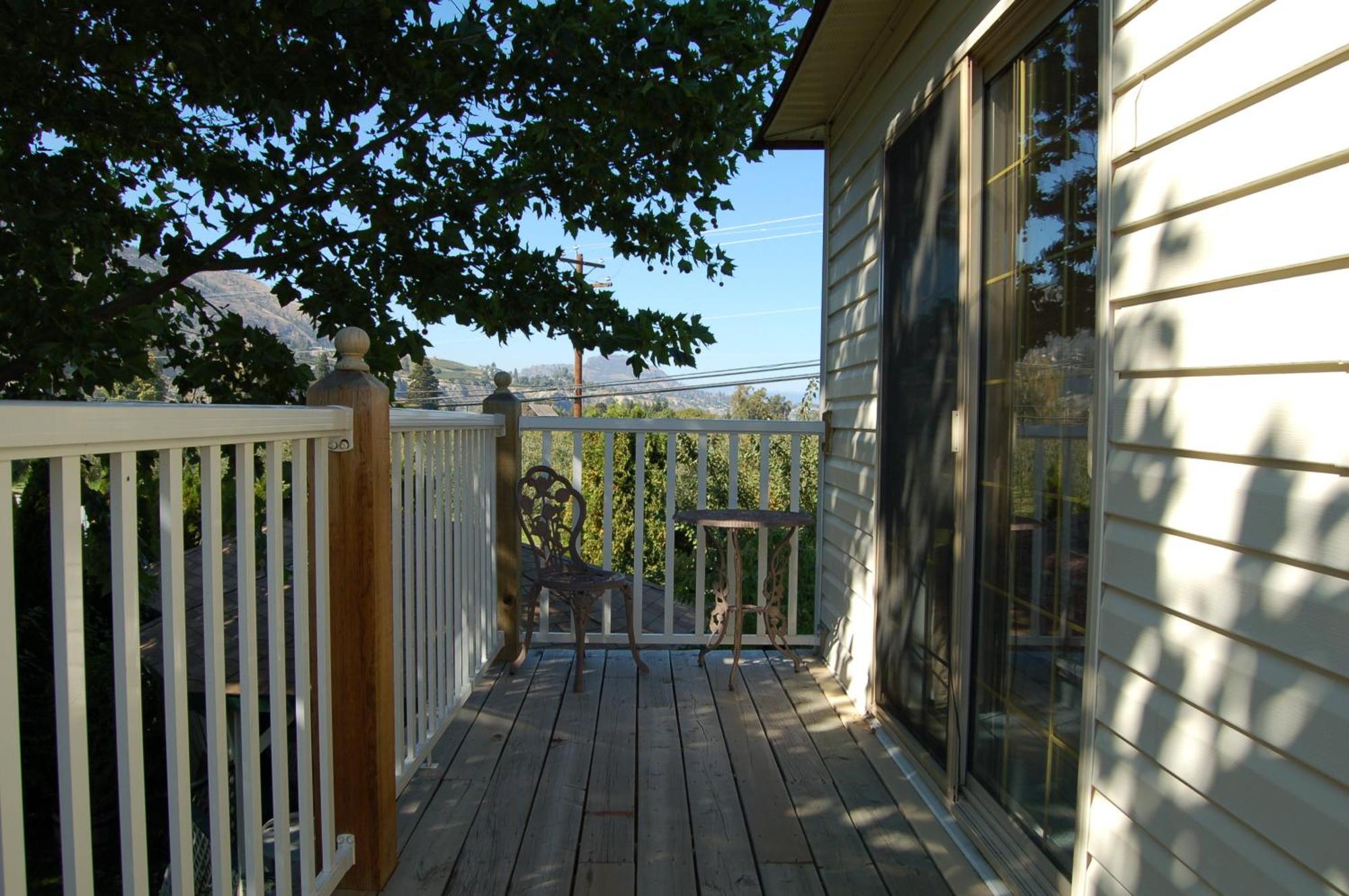 Summerland Motel Экстерьер фото