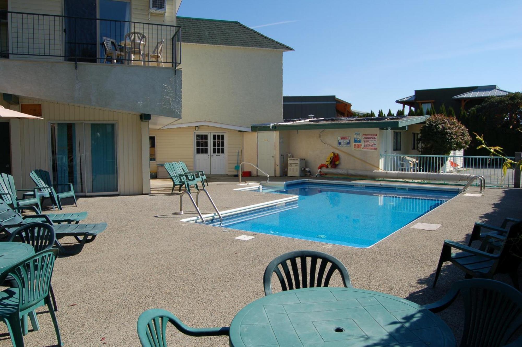 Summerland Motel Экстерьер фото
