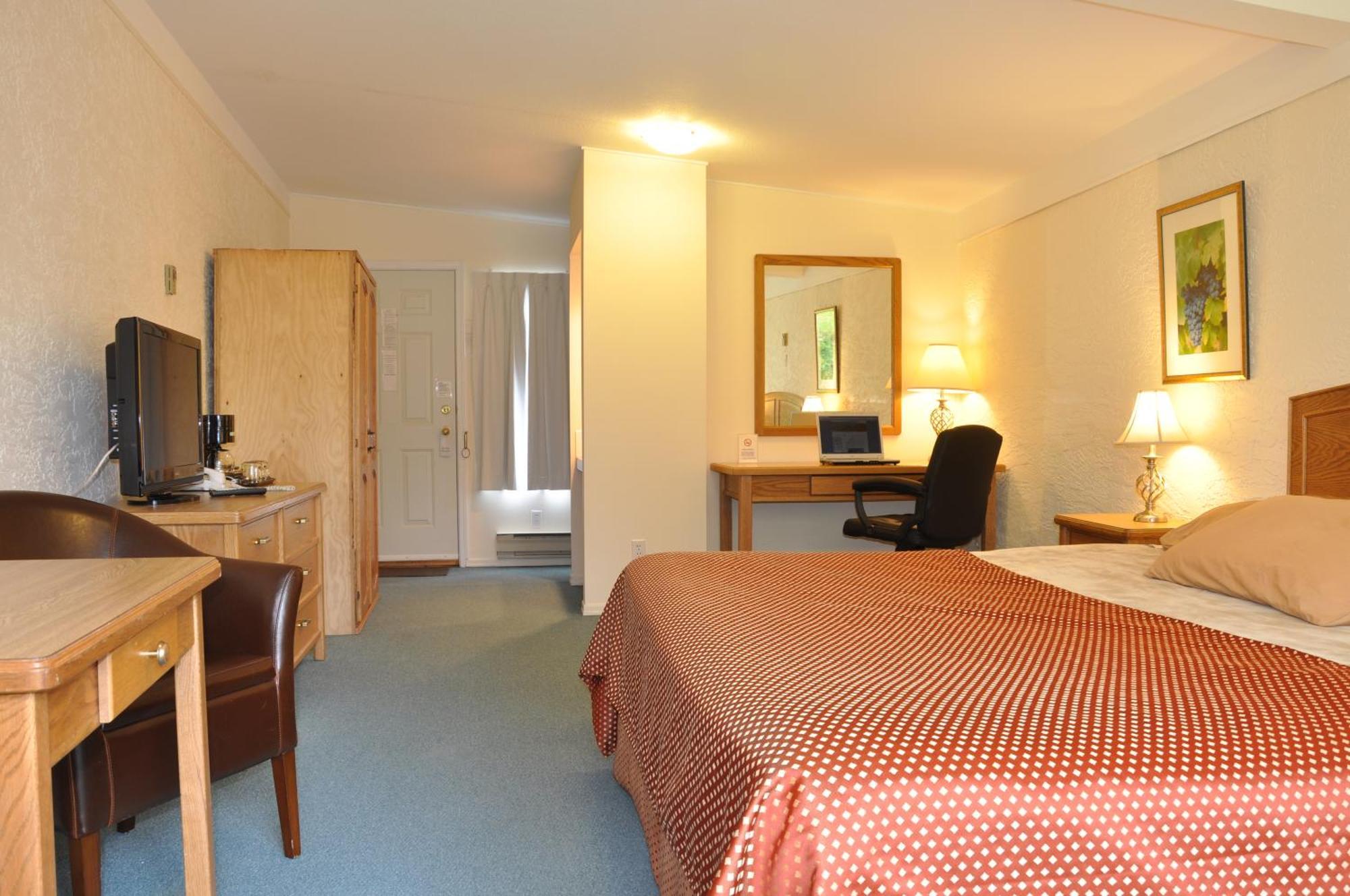 Summerland Motel Экстерьер фото