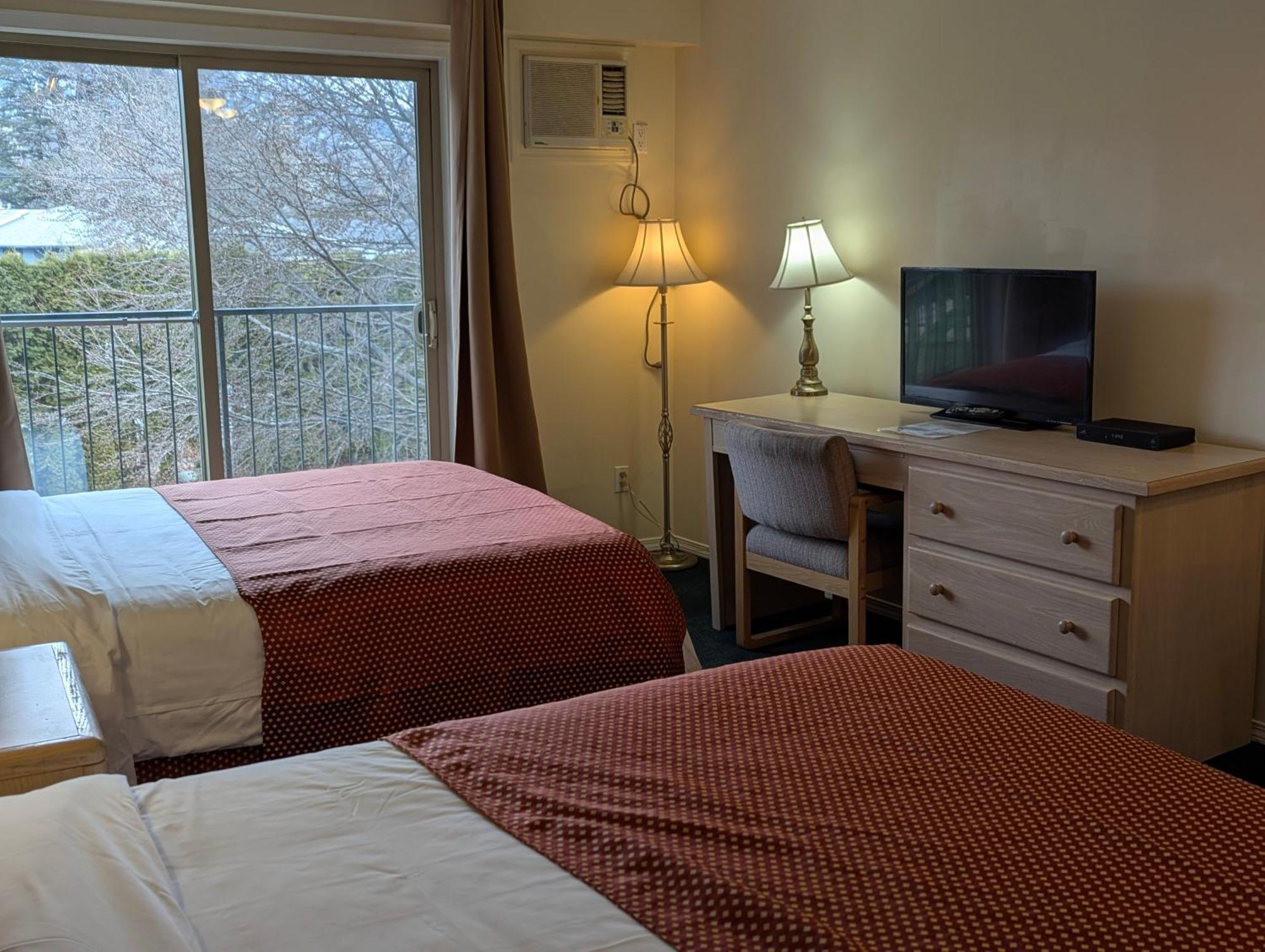 Summerland Motel Экстерьер фото